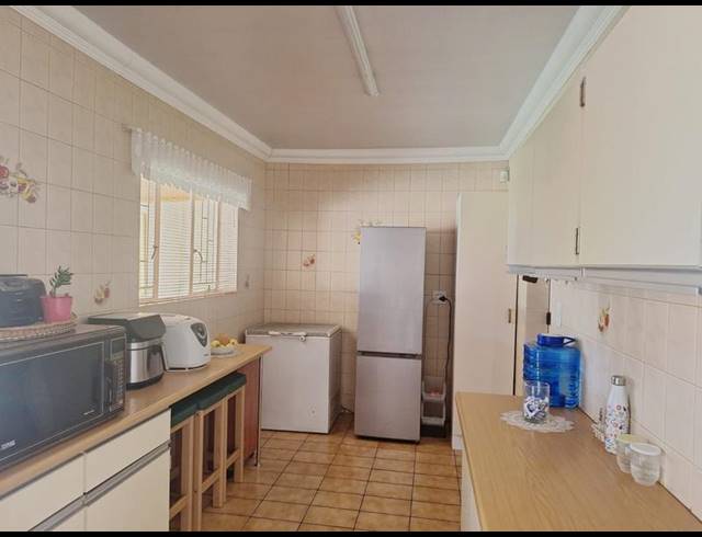 3 BEDROOM HOUSE FOR SALE IN GOEDEBURG